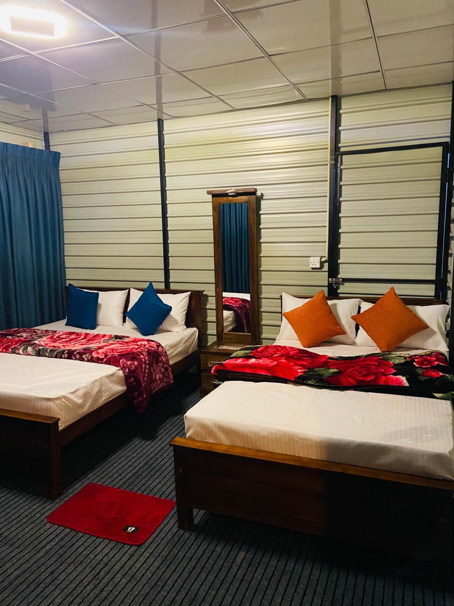 Shan Hotel Nallathanniya Ngoại thất bức ảnh